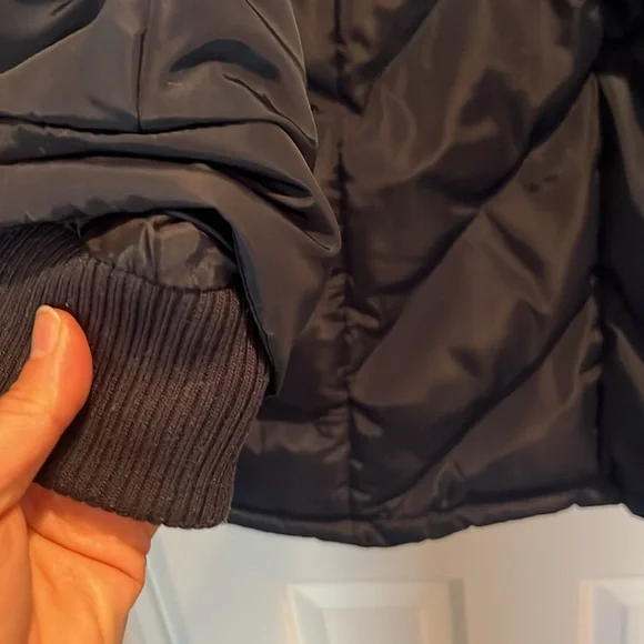 Suzy Shier double layer puffer jacket with fur lined hood, navy, size M - Picture 9 of 11